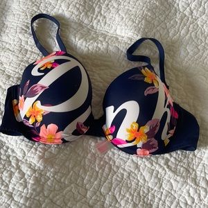 VS Pink push up bra
